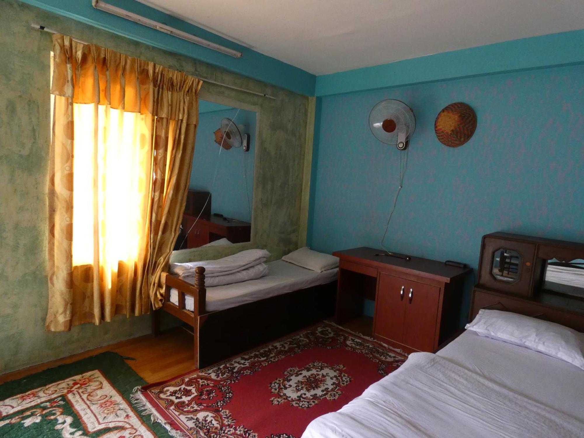 Sara'S Backpackers Hotel Kathmandu Exterior foto